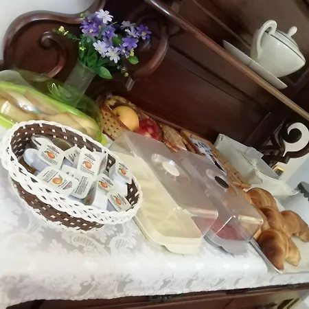 招待所 Sant'agostino Guest 4*