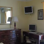 Sant'agostino Guest Otel Paola