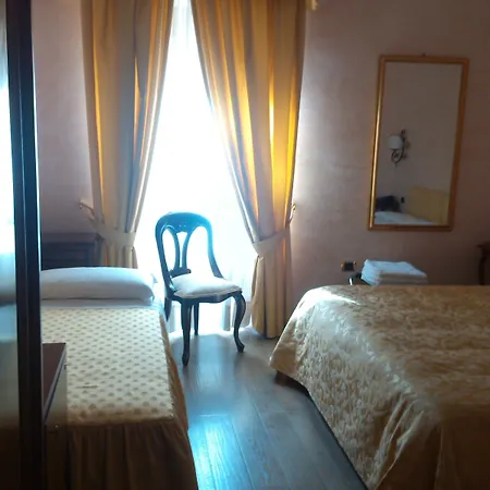 Sant'agostino Guest Hotel 3*