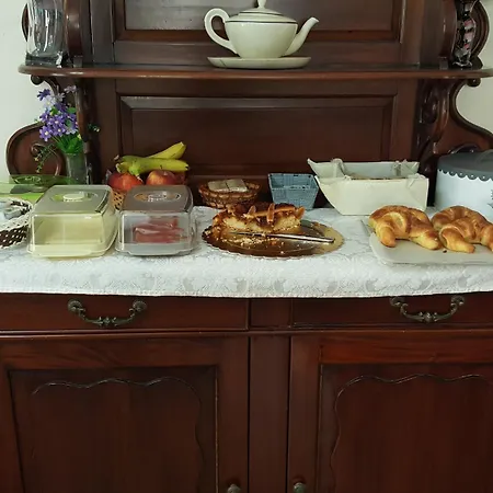 Sant'agostino Guest 3* Paola