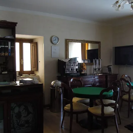 Sant'agostino Guest Hotel Paola