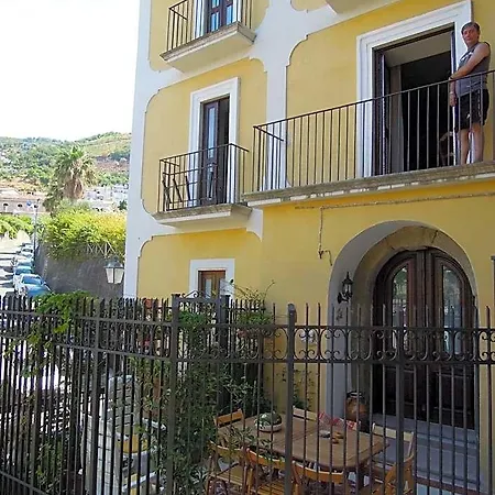 Sant'agostino Guest