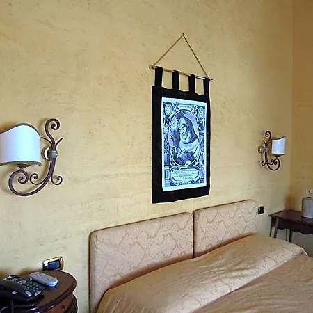 Sant'agostino Guest 4*