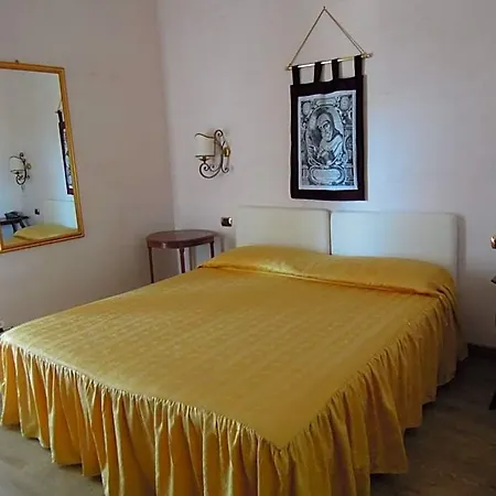 Sant'agostino Guest 4* باولا