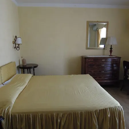 Sant'agostino Guest